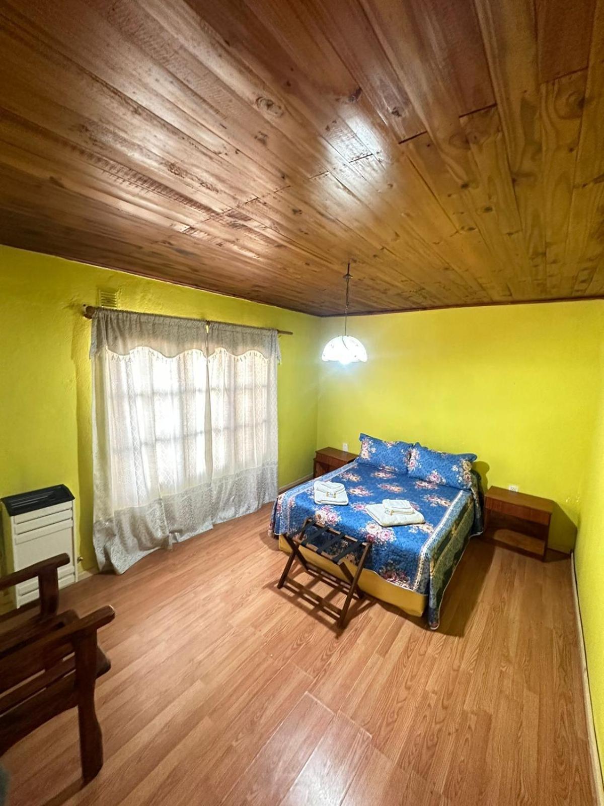 Hospedaje Formosa El Calafate Ngoại thất bức ảnh