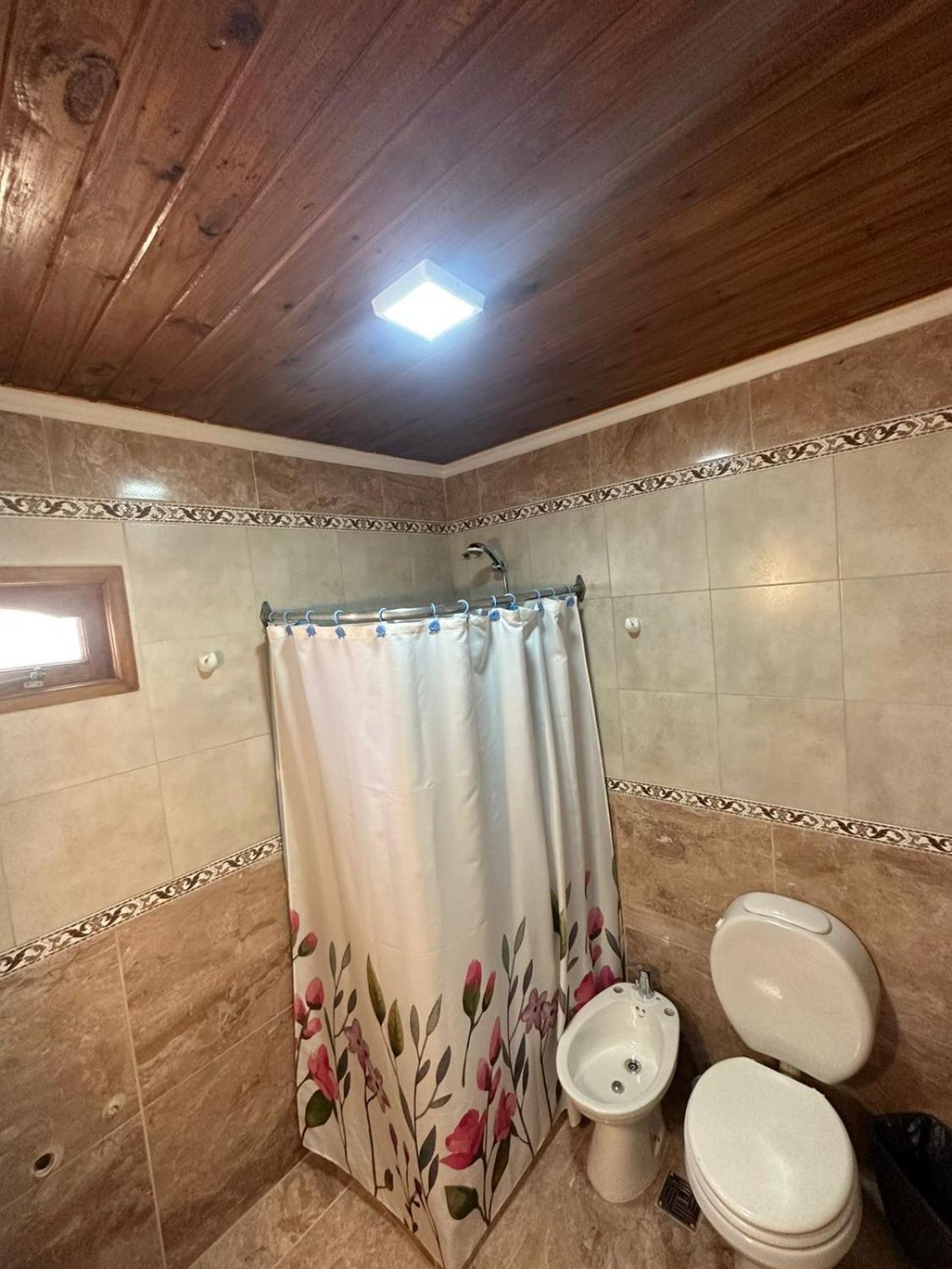 Hospedaje Formosa El Calafate Ngoại thất bức ảnh
